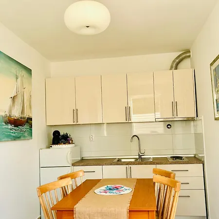 Apartament Sunny Elza 2 *