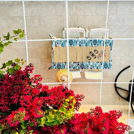 Sunny Elza 2 Apartment Hvar Town