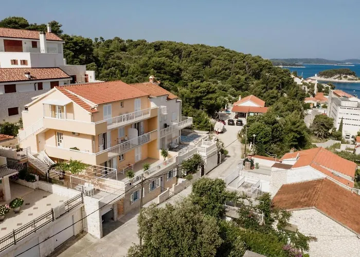 Sunny Elza 2 Apartman *